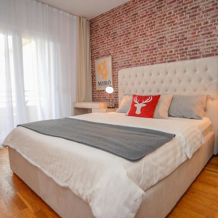 Lovely Apartment At City Quart Ποντγορίτσα Εξωτερικό φωτογραφία