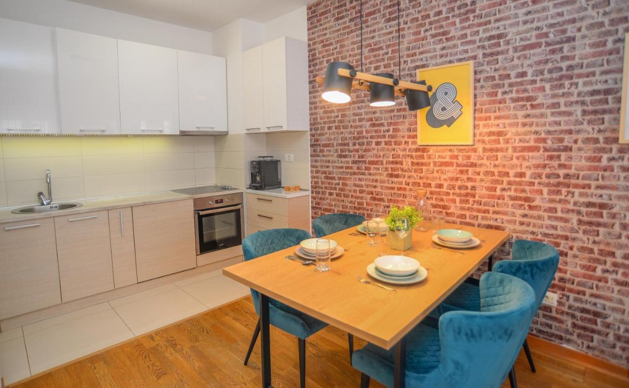 Lovely Apartment At City Quart Ποντγορίτσα Εξωτερικό φωτογραφία